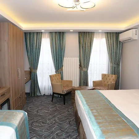 Grand Kavi Hotel