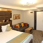 Hotel Grand Kavi