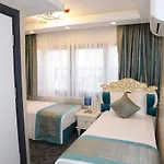 Grand Kavi Hotel