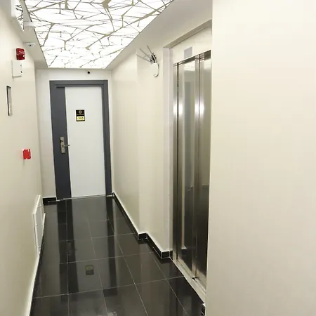 Grand Kavi