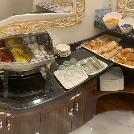 Hotel Grand Kavi 3*