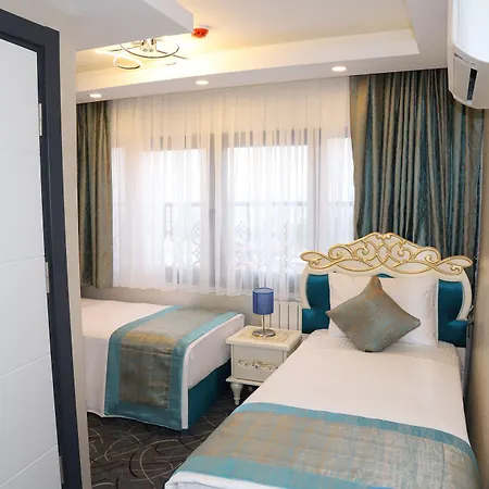 Hotel Grand Kavi 3*