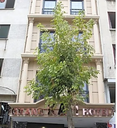 Grand Kavi 3*