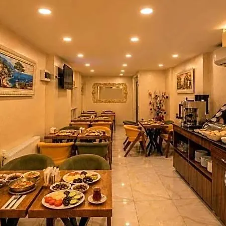 Grand Kavi Hotel