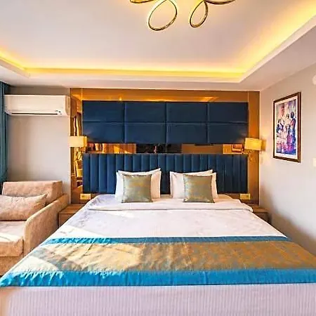 Grand Kavi Hotel 3*