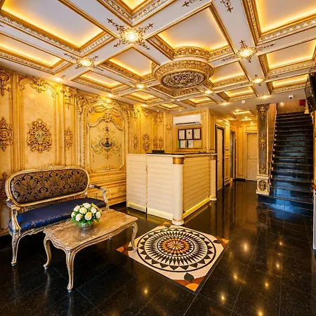 Grand Kavi Hotel