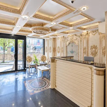 Hotel Grand Kavi 3*