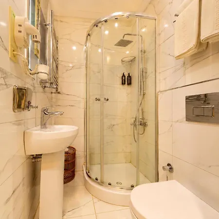 Grand Kavi Hotel 3*
