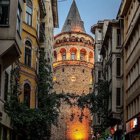 Grand Kavi Hotel