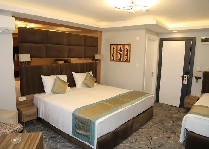 Grand Kavi Szálloda 3*