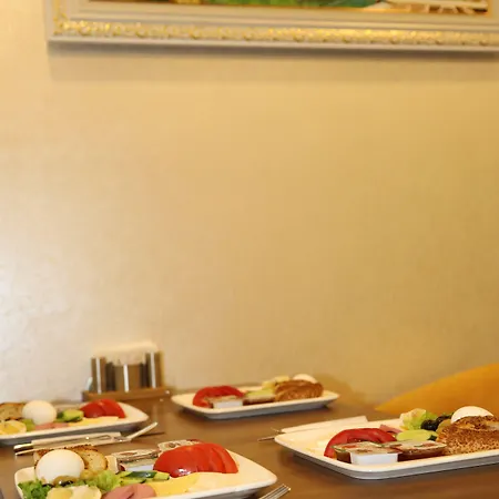 Grand Kavi Hotel