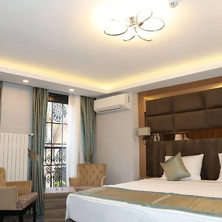 Hotel Grand Kavi Estambul