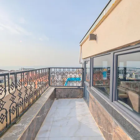 Hotel Grand Kavi 3*