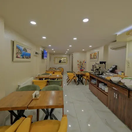 Grand Kavi Estambul