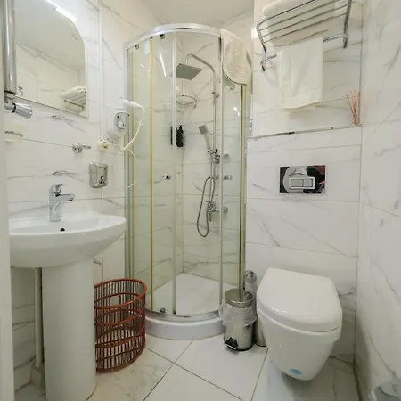 Hotel Grand Kavi Estambul