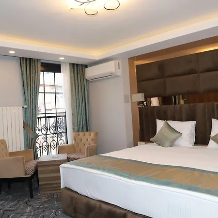 Otel Grand Kavi