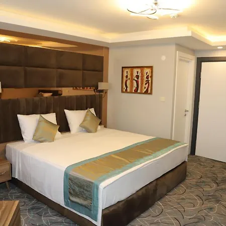 Grand Kavi Otel 3*